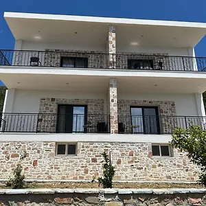 Affittacamere Thomas, Dhërmi